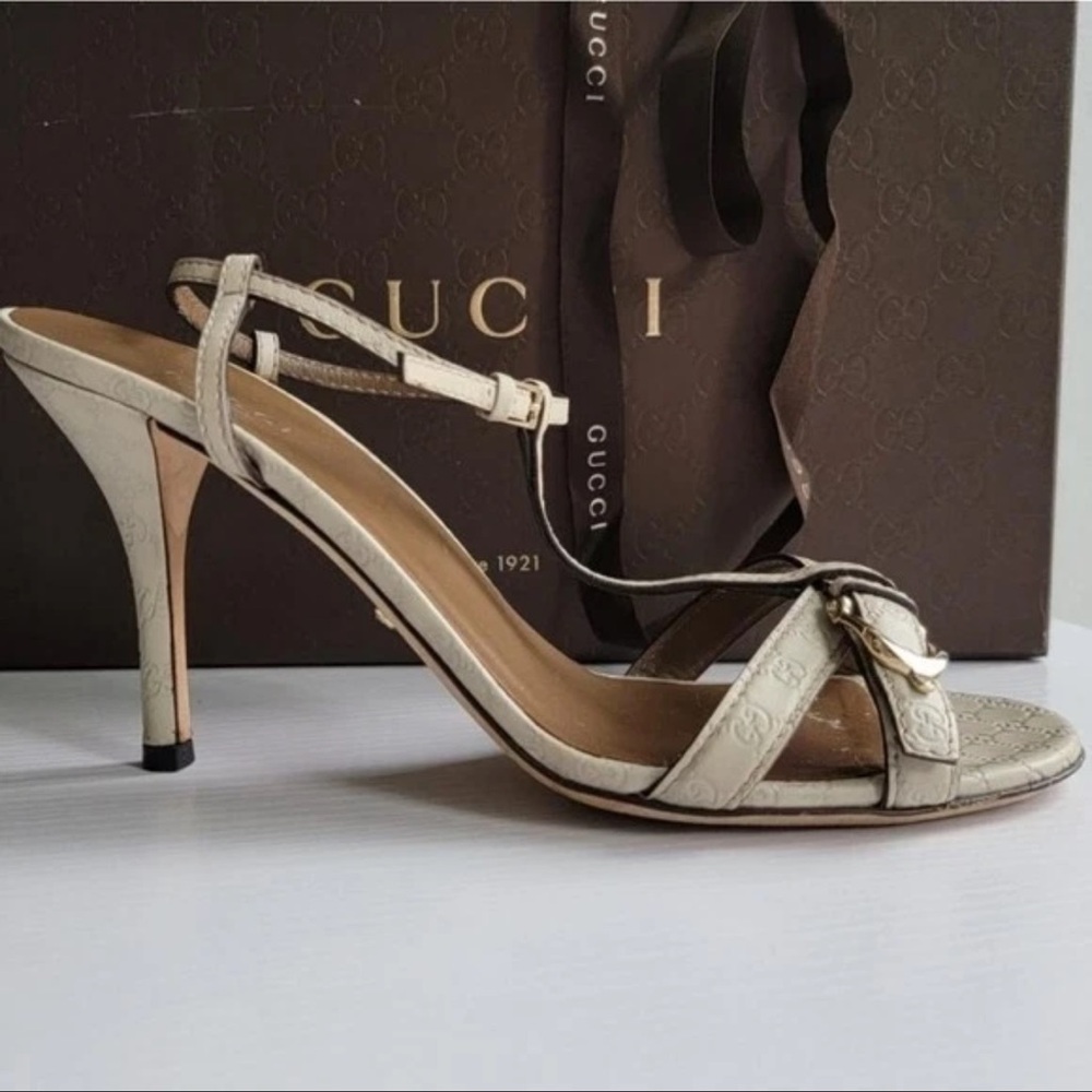 Gucci Women's Beige Heeled Sandals - Picture 4 of 5